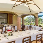 Le Del Relais La Pieve Vecchia Couette-café 4*